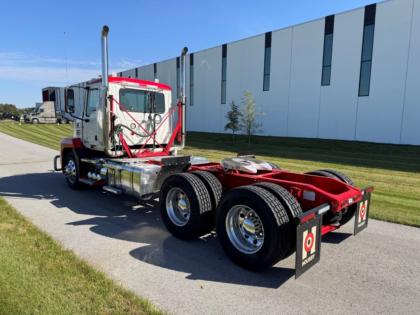 2022 Mack Anthem in Ankeny, IA — photo 4